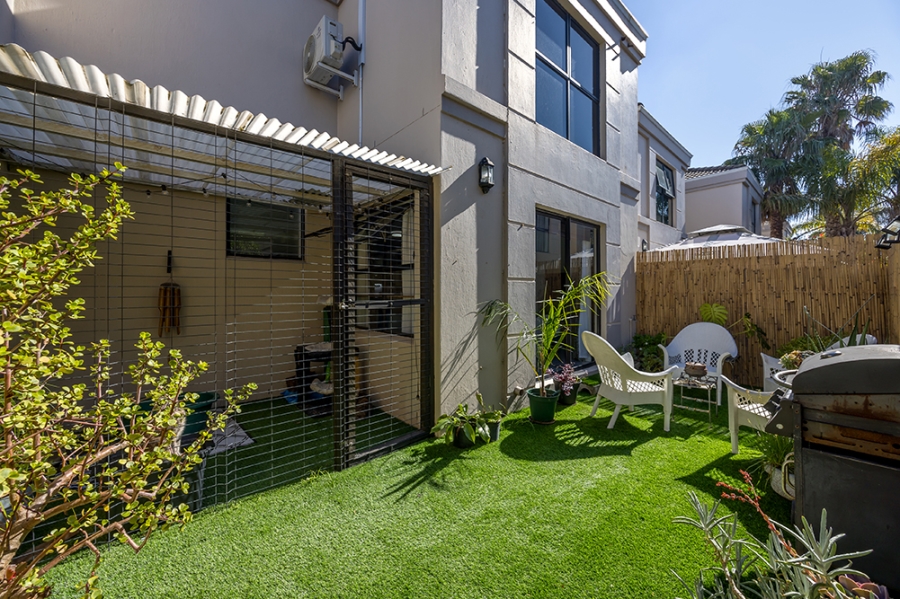 2 Bedroom Property for Sale in Parklands Western Cape